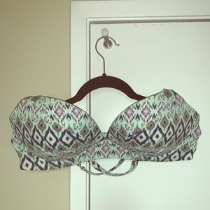 Women’s tribal print bikini top